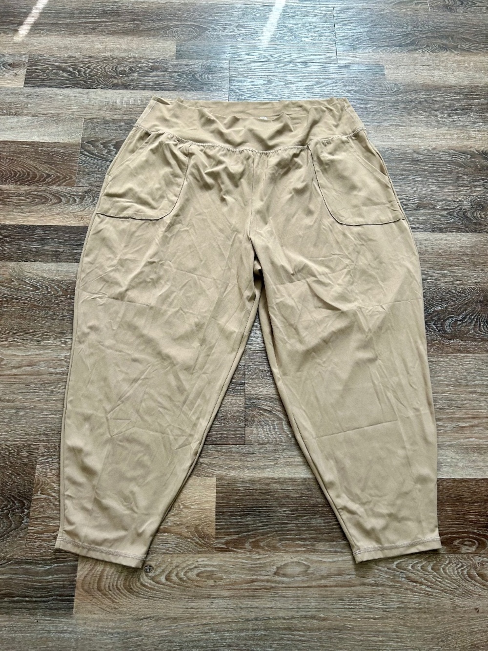 Old Navy Active StudioSmooth High Rise Jogger Go-Dry XXL Taupe/Brown